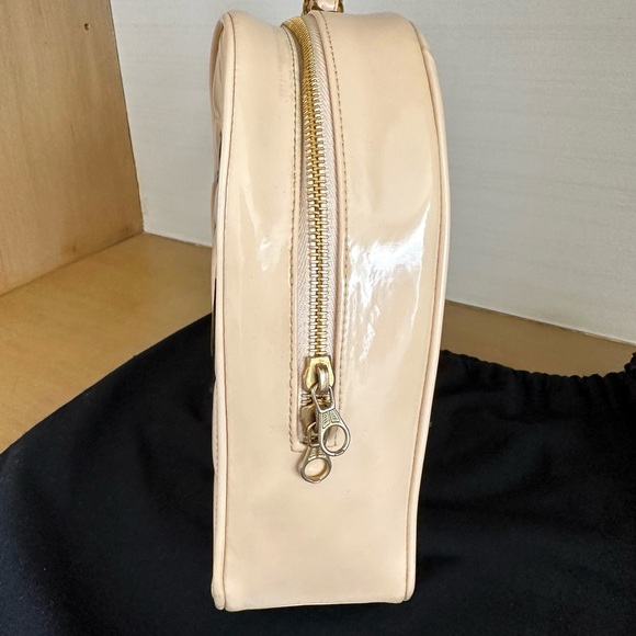 Chanel Vintage Heart Vanity Bag - Picture 11 of 16